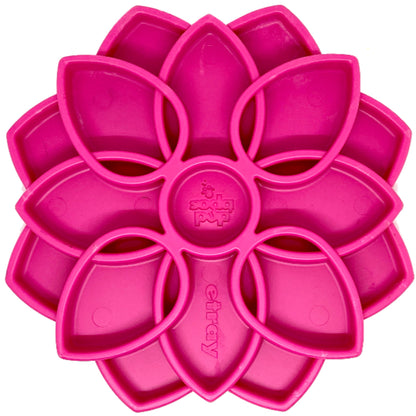 TD 2-in-1 ETray Mandala Design Silicone Outdoor Travel Bowls for Cats and Dogs Enrichment Tray for Animals' Food